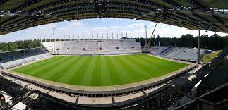 Darüber infor­mie­ren wir auf der folgenden seite des stadion­neu­baus karlsruhe. Wildparkstadion Karlsruhe Die Spielstatte Des Ksc Meinka