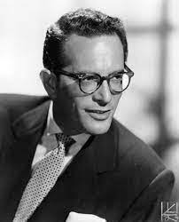 Jaclyn Holcomb's Instagram, Twitter & Facebook