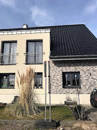 Hallo ich suche für meine familie ein familien haus oder große 5 zimmer wohnung zu miete in bottrop. 4 Zimmer Wohnung Zu Vermieten Theo Kleppe Weg 11 46244 Bottrop Kirchhellen Mitte Mapio Net
