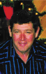 Lewis Ecker's Instagram, Twitter & Facebook