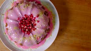 Chef & dad recipe links, book links & more right here linktr.ee/jamieoliver. Make Jamie Oliver S Pink Pomegranate Cake Family Favourites Recipe Family Favorite Meals Jamie Oliver Recipes Jamie Oliver