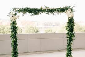 I know wedding arches, arbors, and pergolas looks hard af to achieve watch how you can add flowers to an arch or arbor with complete floral design. How Much Do Wedding Arches With Flowers Cost Zola Expert Wedding Advice