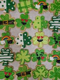 Our lucky leprechaun bear rides along in the front of the pot to guard his treasure. Assorted St Patrick S Day Decorated Cookies Cookies For You