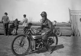 Aub Boyton On His Douglas 500cc Albury N S W 1930 S In 2020 Racing Bikes Bike Racing