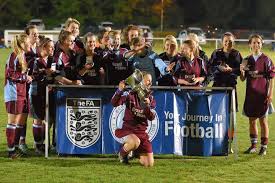 Chesham united's first team are members of the premier division south of the southern football league. Chesham United Girls And Ladies Fc Home Facebook