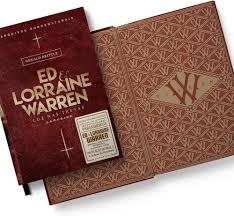 Amazon.com: Ed E Lorraine Warren. Luz nas Trevas (Em Portugues do Brasil):  9786555982442: Gerald Brittle: Books
