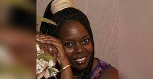 Rosanna Pace's Instagram, Twitter & Facebook