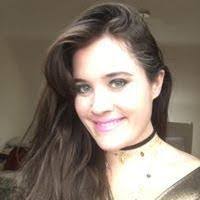 Jessica Roxburgh's Instagram, Twitter & Facebook