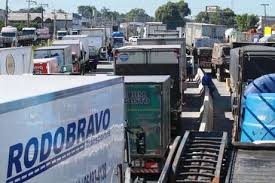 Caminhoneiros divulgam possível greve em 30 de março. Manifestacao De Caminhoneiros Chega A Regiao Central Do Rio