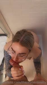 Jen Bretty - Shower Blowjob