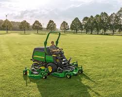 When you are looking for lawn mower package deals it is important to know if you need one of the many commercial landscaping packages or residential lawn mower packages. Commercial Mowing Equipment John Deere Dealer Pape Machinery