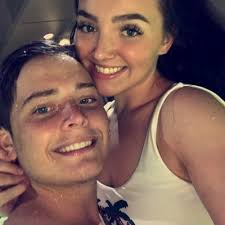 Katy Cunningham (@katycunninghamm)