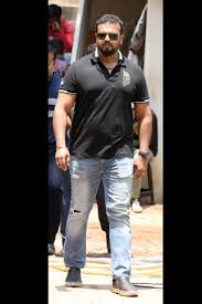 Producer Umapathy Srinivas Gowda To Distribute Roberrt Cinema Express Download latest movies free online new movies onlinemoviewatchs. producer umapathy srinivas gowda to