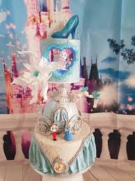 Bonjour Tower Cake Cendrillon Pour Les 7 Ans De Ma Fille Nawel Gateau Vanille Ganache Ganache Chocolat Au Lait Ganache Chocolat Noir Ganache Chocolat Blanc