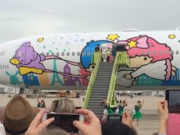 Eva air of taiwan made a media splash several years ago when it decided to cover its jets with cute animated characters created by japan's sanrio company, the most popular of which is hello kitty. Hello Kitty World Airline News