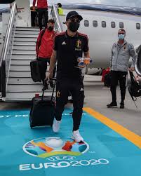 Napoli's record goalscorer dries mertens has returned to his native belgium for. Dries Mertens Driesmertens Instagram Photos And Videos