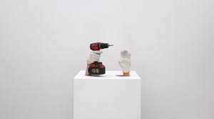 The Boomerang of Deep Time：On Wang Jianwei's exhibition “Treading in  Sludge” and Michael Wang's “Lake Tai”