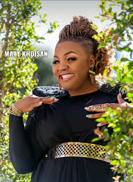 Disponível a musica kizomba da boa um projeto que conta com a participação dos artistas lil saint, nsoki, chelsy shantel. Maxy Khoisan Facebook