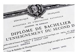 J'ai passé mon bac en 1998, en là, je me réoriente en licence de psycho, et donc j'ai besoin entre autre de mon relevé de notes du bac pour mon dossier. Recevoir Ses Notes Et Son Diplome Du Bac 2015