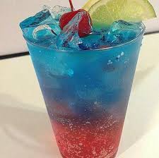 Captain America Pictured 1 Oz 30ml Ciroc Raspberry Tops With Sp Raspberry Vodka Drinks Tipsy Bartender Raspberry Vodka