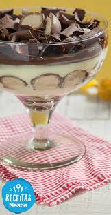 Pave Serenata De Amor Receitas Nestle Receita Sobremesas Natalinas Sobremesas Deliciosas Sobremesas Frias