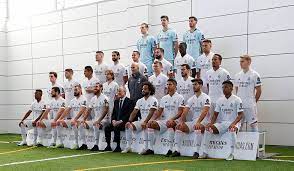 Nicht jeder kann die erwartungen erfüllen, die mit dem vereinslogo von real madrid einhergehen. Abschlusszeugnisse 2020 21 Alle Durchschnittsnoten Der Real Stars Real Total