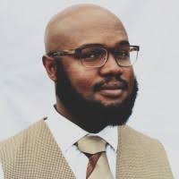 200+ perfiles de «Myvett»