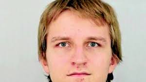 Zbrojní průkaz vraha z fakulty mohla psychiatrička zastavit. Stačily tři  kliky