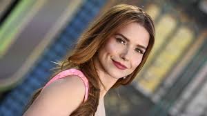 Sophia Bush delar med sig av en uppdatering om en fortsättning på ”One Tree  Hill” : r/ONETREEHILL