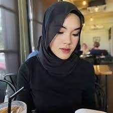 Raja amin raja mokhtar 53 is charged with committing the offence on karina idris ahmad shah 46 at an address in persiaran ara bangsar in kuala lumpur at 1 30am last march 9. Raja Amin Raja Mokhtar Daughter