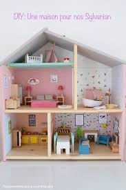 C Est Avec Beaucoup De Plaisir Que Je Vais Enfin Pouvoir Vous Presenter Auj In 2020 Doll House Plans Ikea Dollhouse Diy Baby Furniture