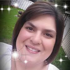 Has anyone ever replaced sofa with daybed and trundle? Love to see pics