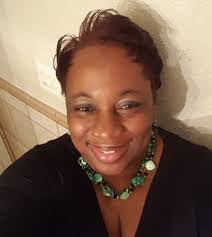 Lenora Evans's Instagram, Twitter & Facebook