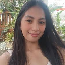 Ella Campos's Instagram, Twitter & Facebook