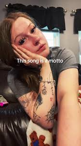 Dani Winn (@daniwinn)