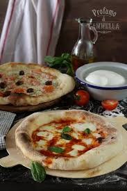 Funziona benissimo anche con pizze surgelate che sono pronte in soli 3 minuti. Pizza Napoletana Ricetta E Consigli Per La Cottura Profumo Di Cannella