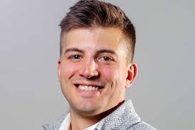 Chris Dingle's Instagram, Twitter & Facebook