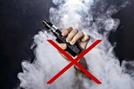 Sau 5 năm sử dụng chất kích thích, cô gái 21 tuổi rối loạn tâm thần, đánh  cả mẹ