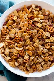 Now there is no right or wrong way to do this, we used pecans, peanuts, pretzels, cinnamon toast crunch, wheat chex, corn chex, and rice chex and i can fully verify that recipe is. Chex Mix Oven Microwave Slow Cooker Cooking Classy