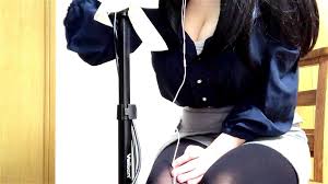 Lamp ear licking: Amateur, Brunette & Asian Porn - SpankBang