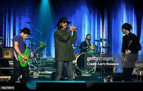 2,330 Larry Neil Photos & High Res Pictures