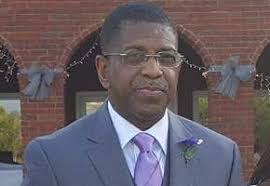 Noah Oaks's Instagram, Twitter & Facebook