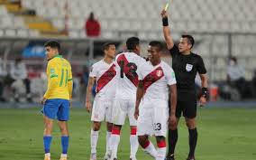 Pedro suárez vértiz antes del perú vs. Chile Julio Bascunan Fue Castigado Tras Polemico Arbitraje En El Peru Vs Brasil Diario La Voz Regional