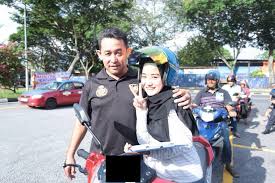 So, biasa saya akan buat 3 trip sehari time mega peak and ultra peak hour je. Gadis Ini Tawar Servis Grab Bike Anda Berani Cuba Mynewshub