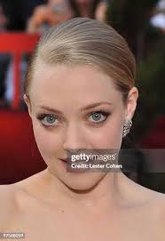 2.254 Amanda Cohen Stock Photos, High-Res Pictures, and Images