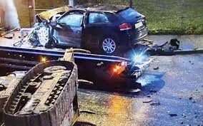 De quoi profiter de merveilleux paysages finement enneigés à l'occasion d'une agréable journée poétique et apaisée. Un Jeune Habitant De Sevran Perd La Vie Apres Un Terrible Accident De La Route Le Parisien