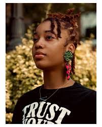 Antonio Farthing's Instagram, Twitter & Facebook