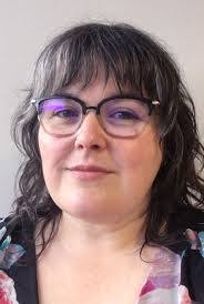 Linda Teller's Instagram, Twitter & Facebook