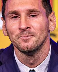 Three years ago, Leo Messi broke down in tears while saying goodbye to  Barcelona and it didn't seem real 😭