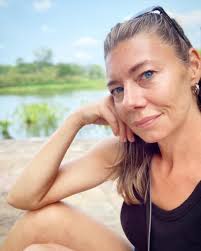 Seeking True and Supportive Friendships as a Woman of Faith in Central  Illinois